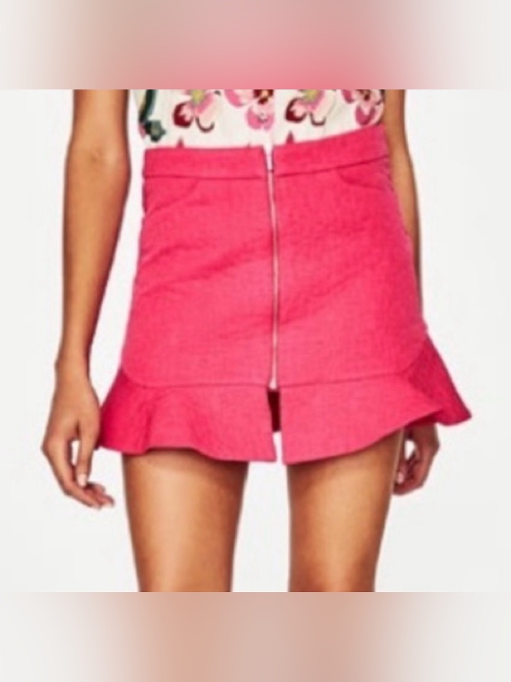 Zara trafaluc collection Women’s Hot Pink Ruffle Hem Mini Skirt. Size small.